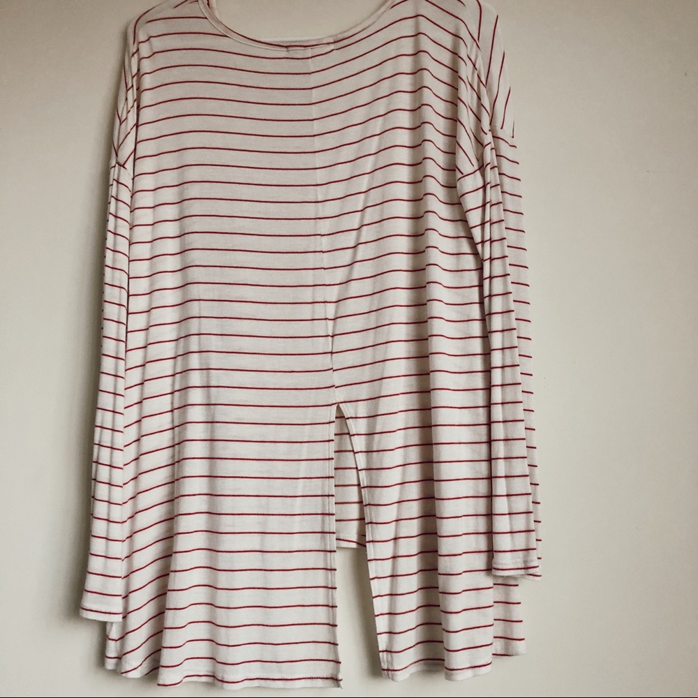 Long sleeved top